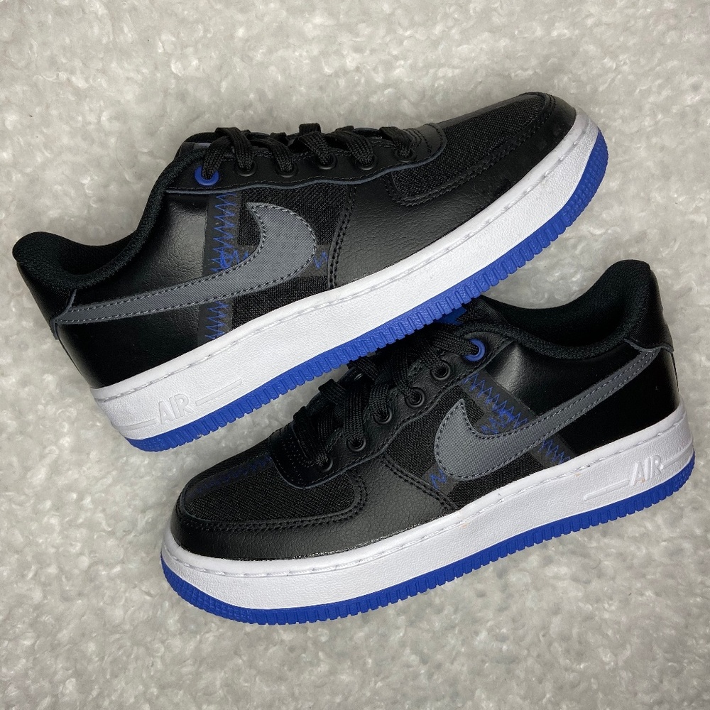 Nike Air Force 1 LV8 "Black Royal"